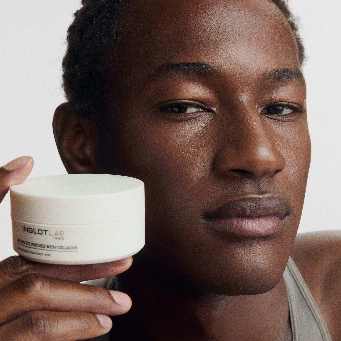 Lifting Eye Patches with Collagen