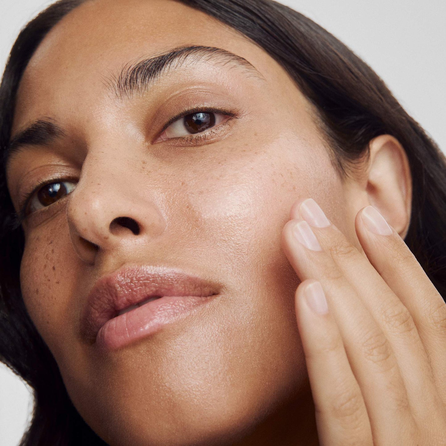 Illuminating Face Serum