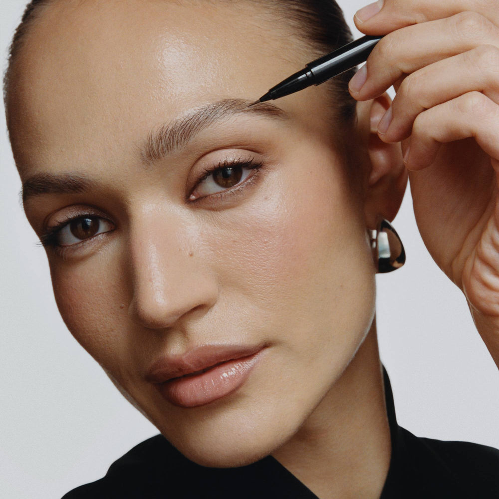 Multi-Use Brow & Eye Pen